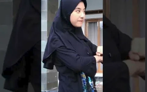 New Asia Viral Phenomenon of Abg Viral Sma 2025 Kak Zahra Tutorial Wiwik Dalam Mobil di Tempat Parkir One for All Indonesia